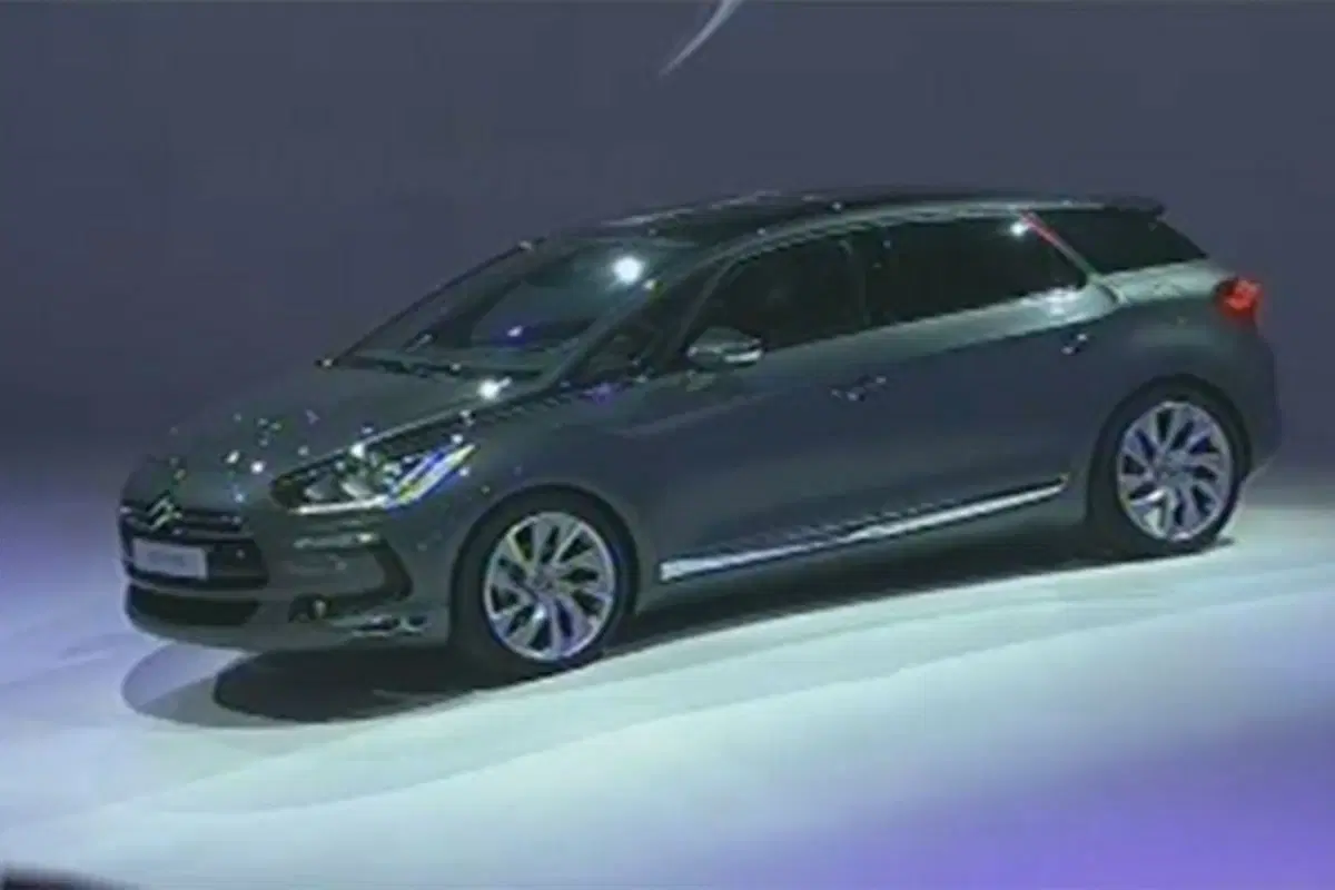 Citroen DS5 - prime immagini da Shanghai (9)