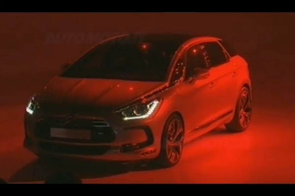 Citroen DS5 - prime immagini da Shanghai (10)