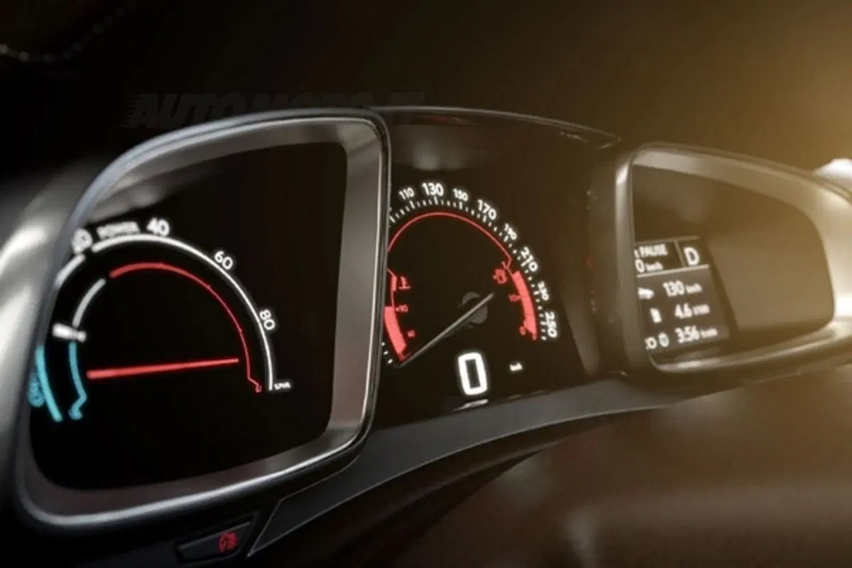 Citroen DS5 - prime immagini ufficiali (8)