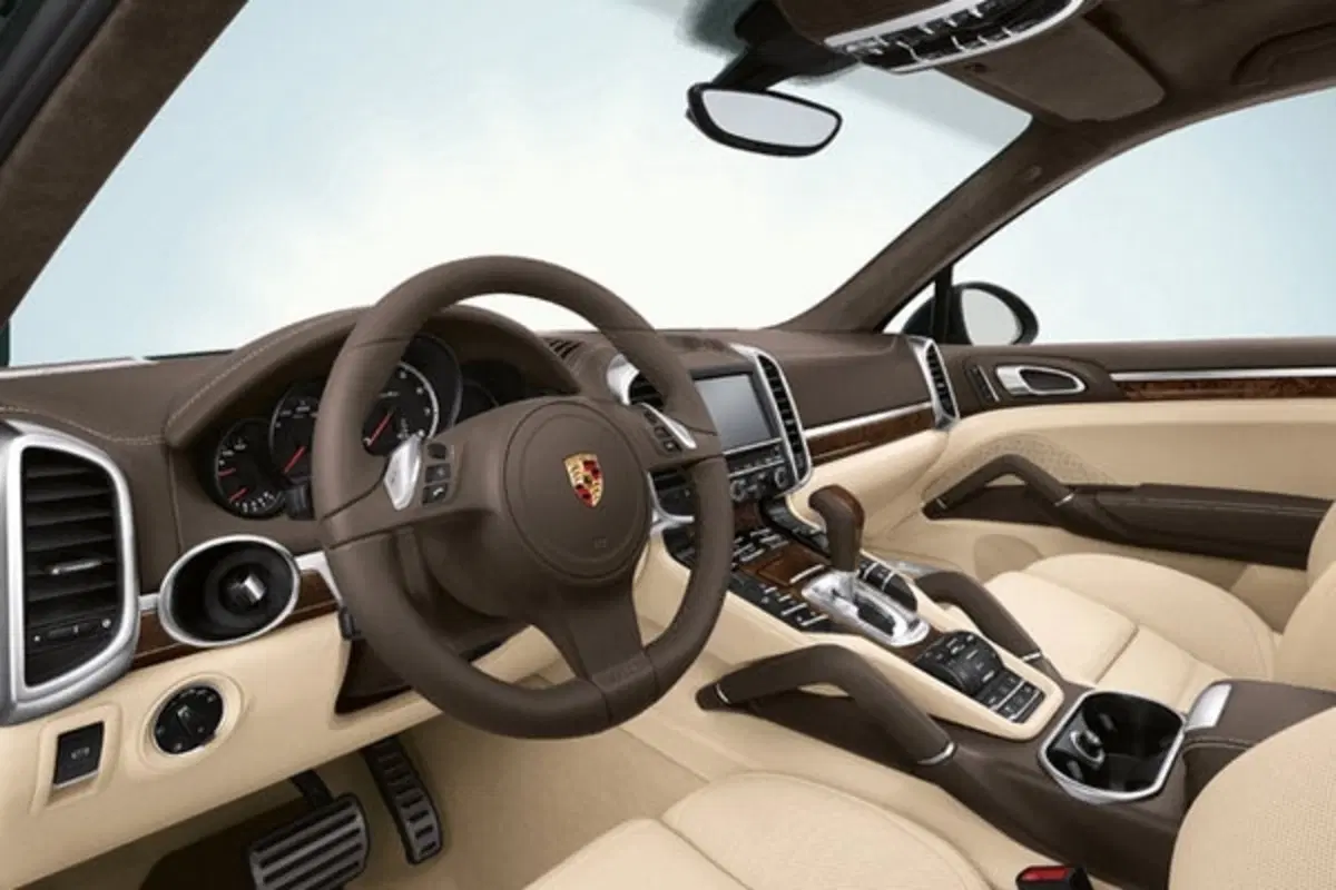 Cayenne Turbo M.Y. 2012: ecco il powerkit da 540 CV (9)