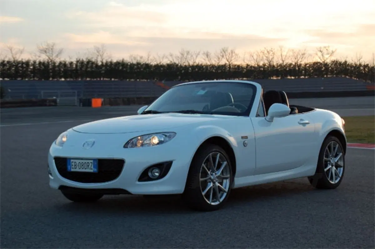 Mazda MX-5 20th Anniversary (17)