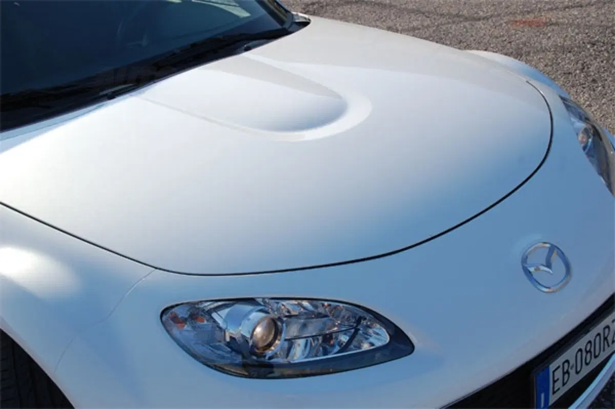 Mazda MX-5 20th Anniversary (24)