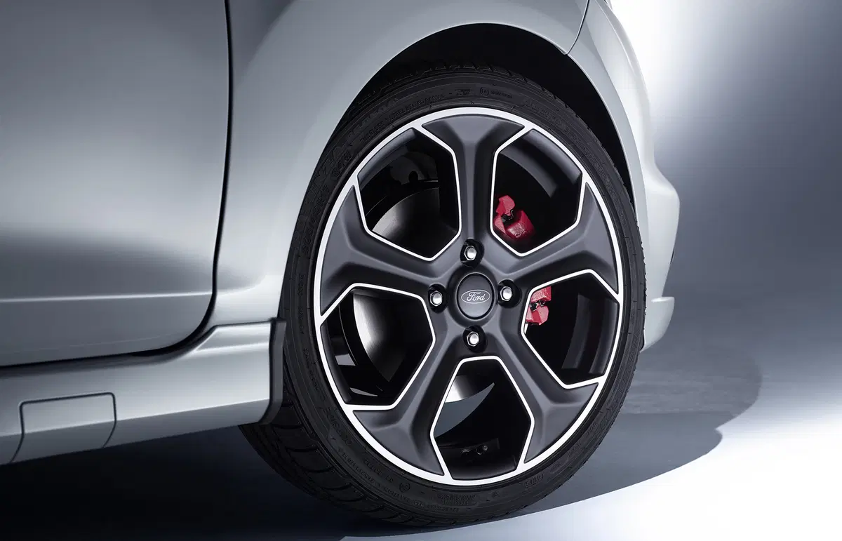 Ford Fiesta ST200: la più potente di sempre [Video] (31)