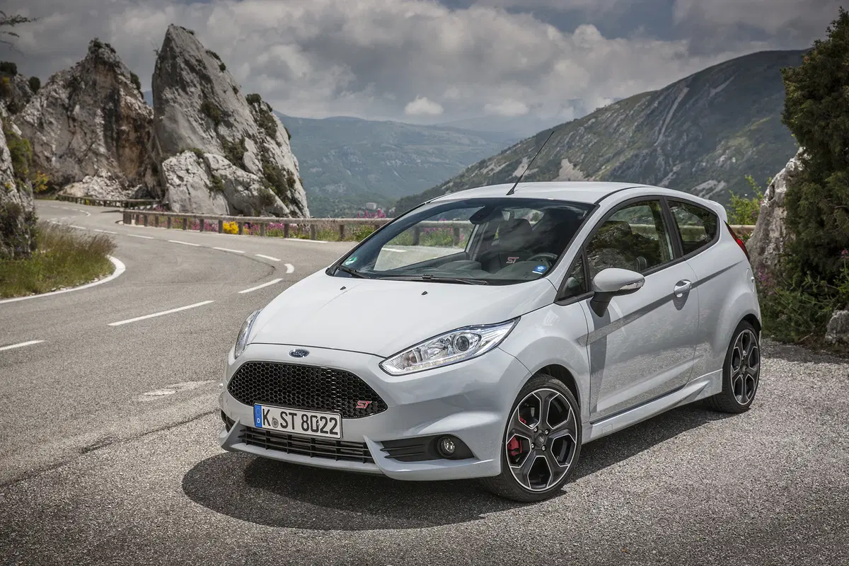 Ford Fiesta ST200: la più potente di sempre [Video] (38)