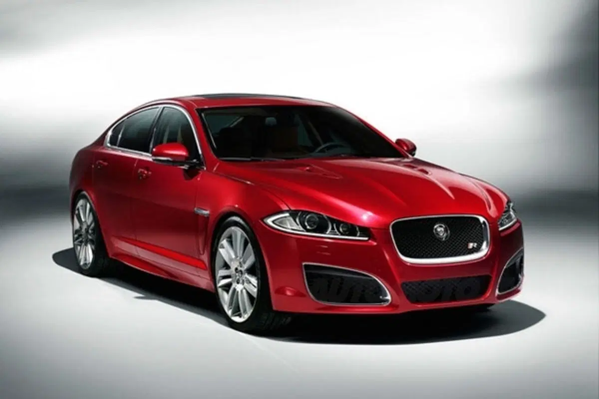 Jaguar XF restyling (7)