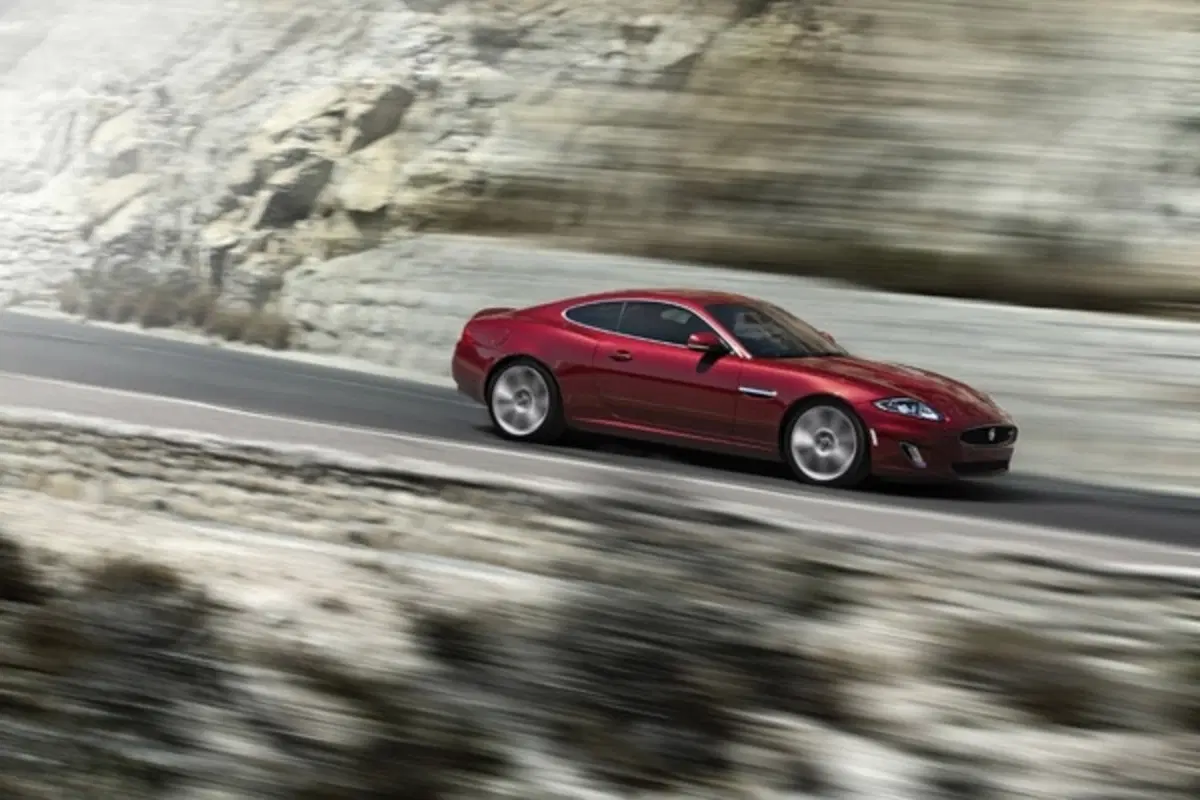 Jaguar XK M.Y. 2012: ecco il restyling (5)
