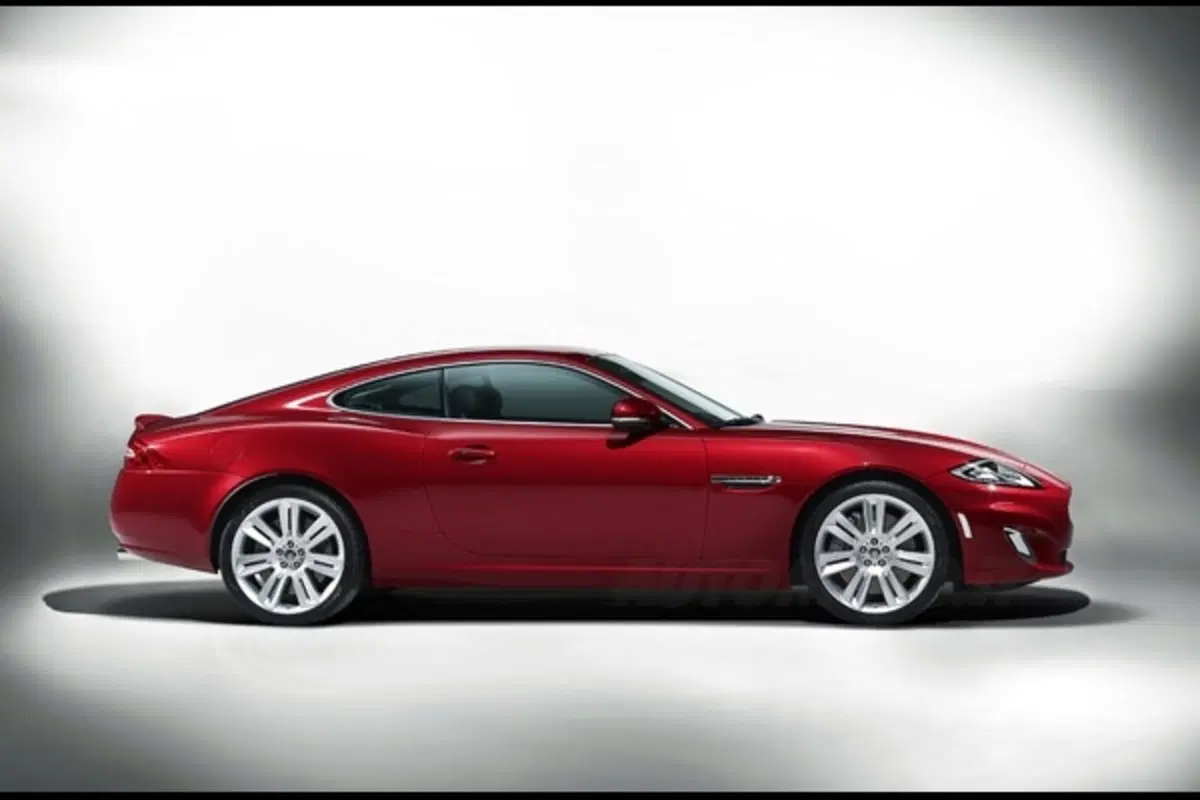 Jaguar XK M.Y. 2012: ecco il restyling (7)