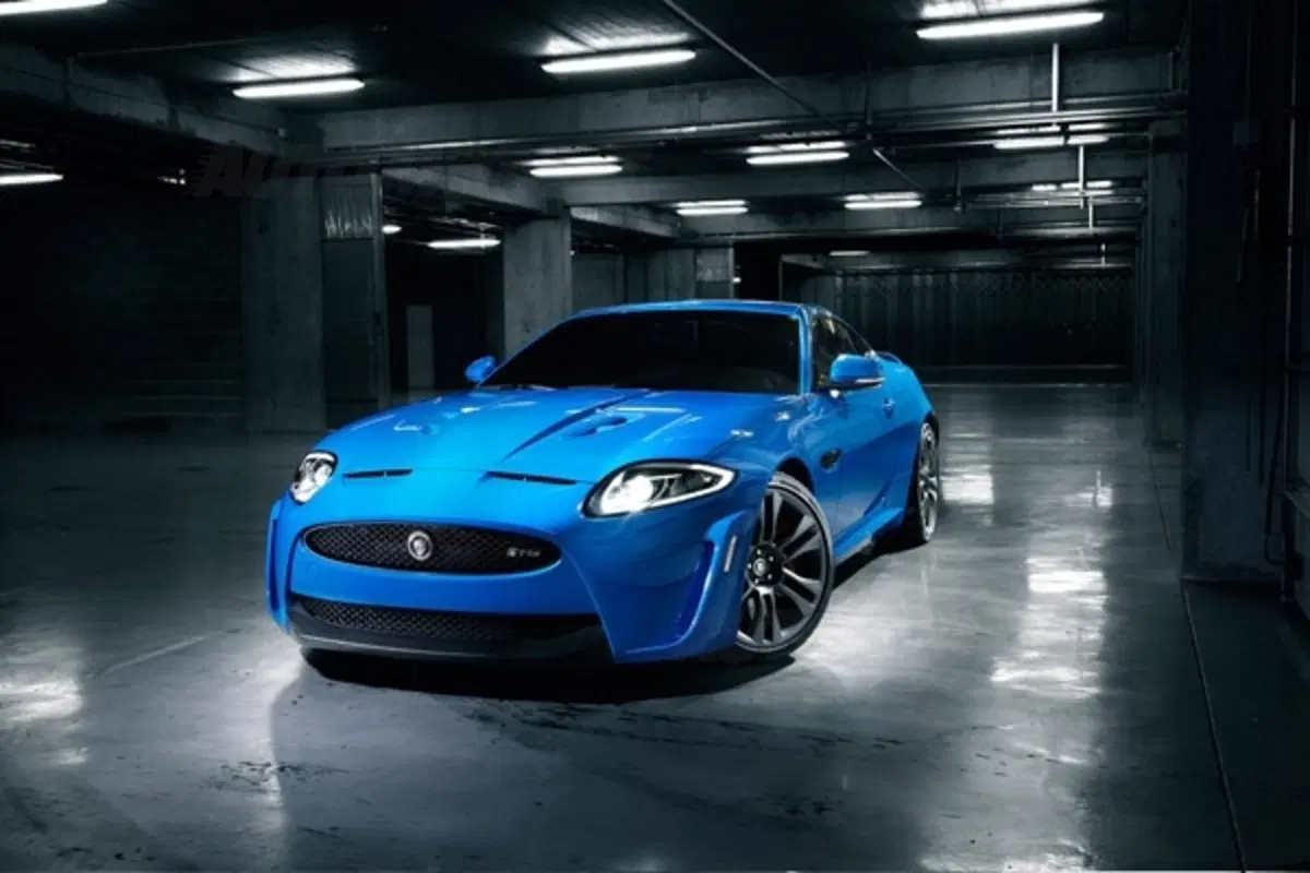 Jaguar XK M.Y. 2012: ecco il restyling (14)
