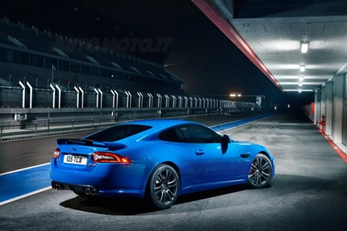 Jaguar XK M.Y. 2012: ecco il restyling (15)