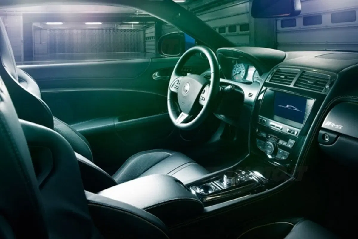 Jaguar XK M.Y. 2012: ecco il restyling (20)