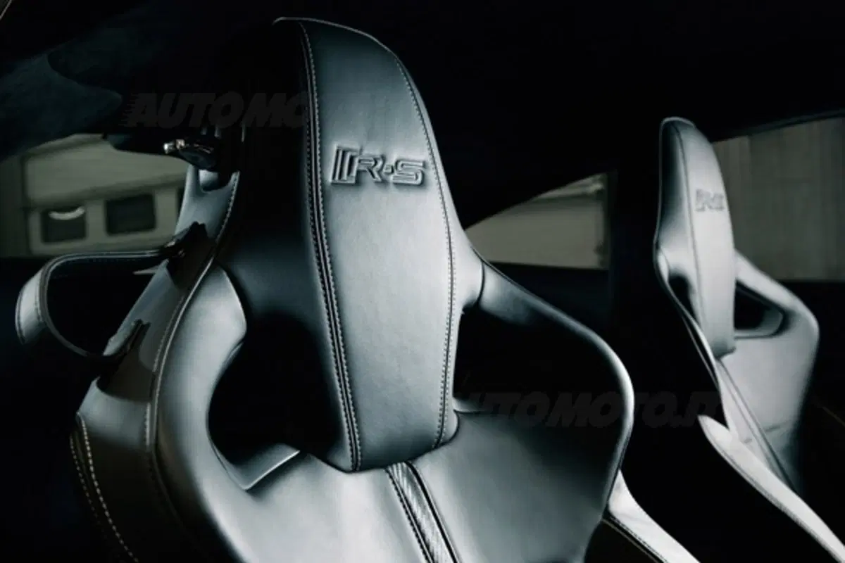 Jaguar XK M.Y. 2012: ecco il restyling (21)