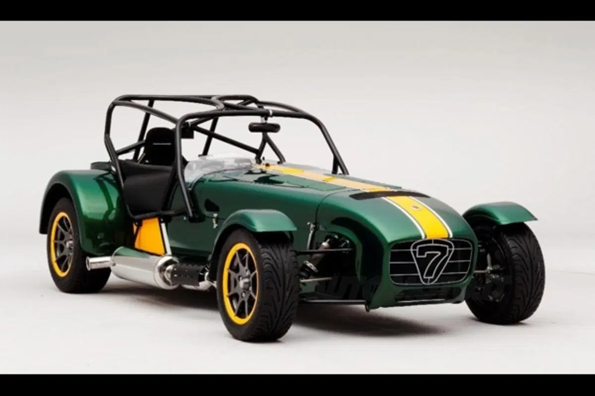 Caterham Seven Team Lotus Special Edition (2)