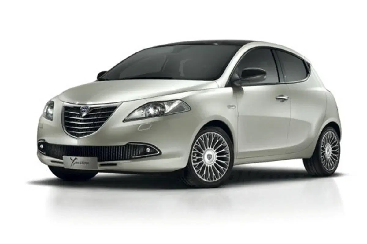Nuova Lancia Ypsilon - quanto costa (2)
