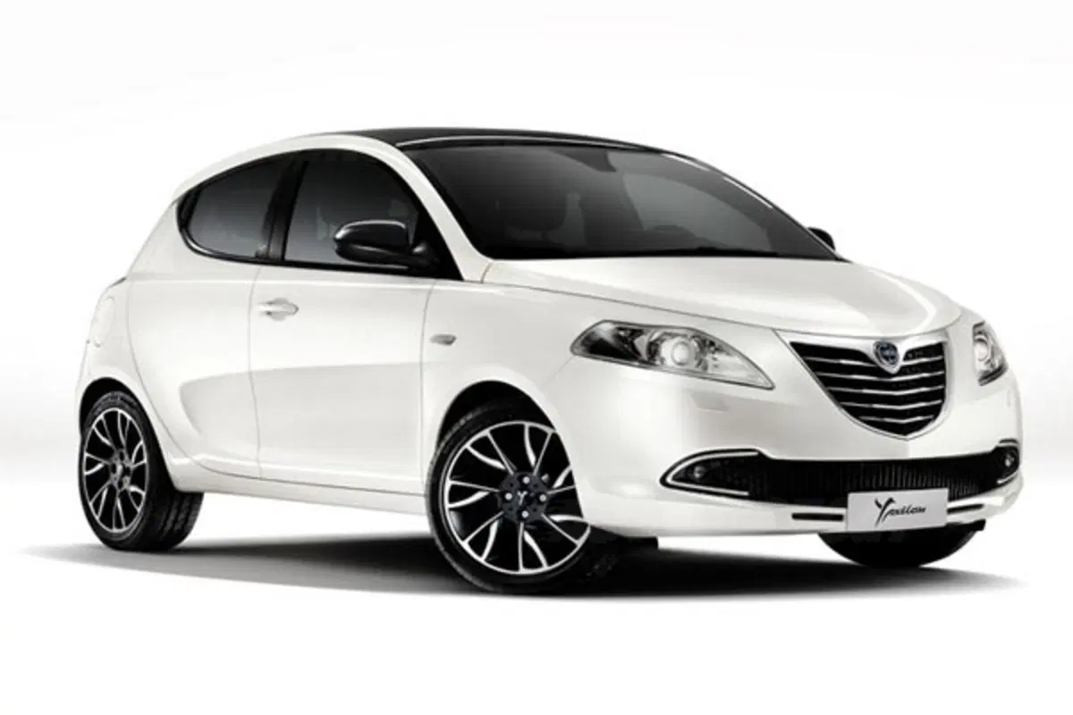 Nuova Lancia Ypsilon - quanto costa (6)