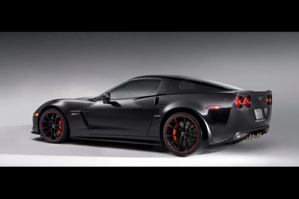 Chevrolet Corvette M.Y. 2012 (2)
