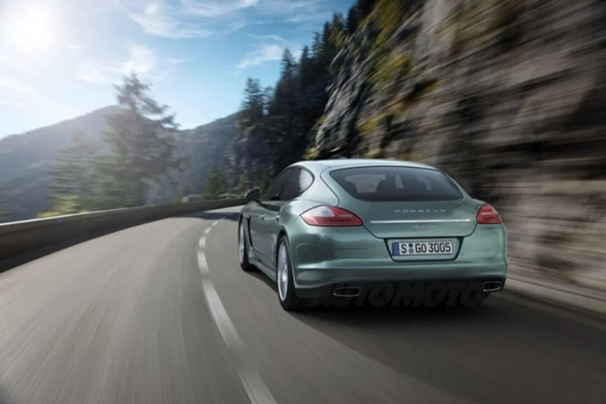 Porsche Panamera Diesel (5)