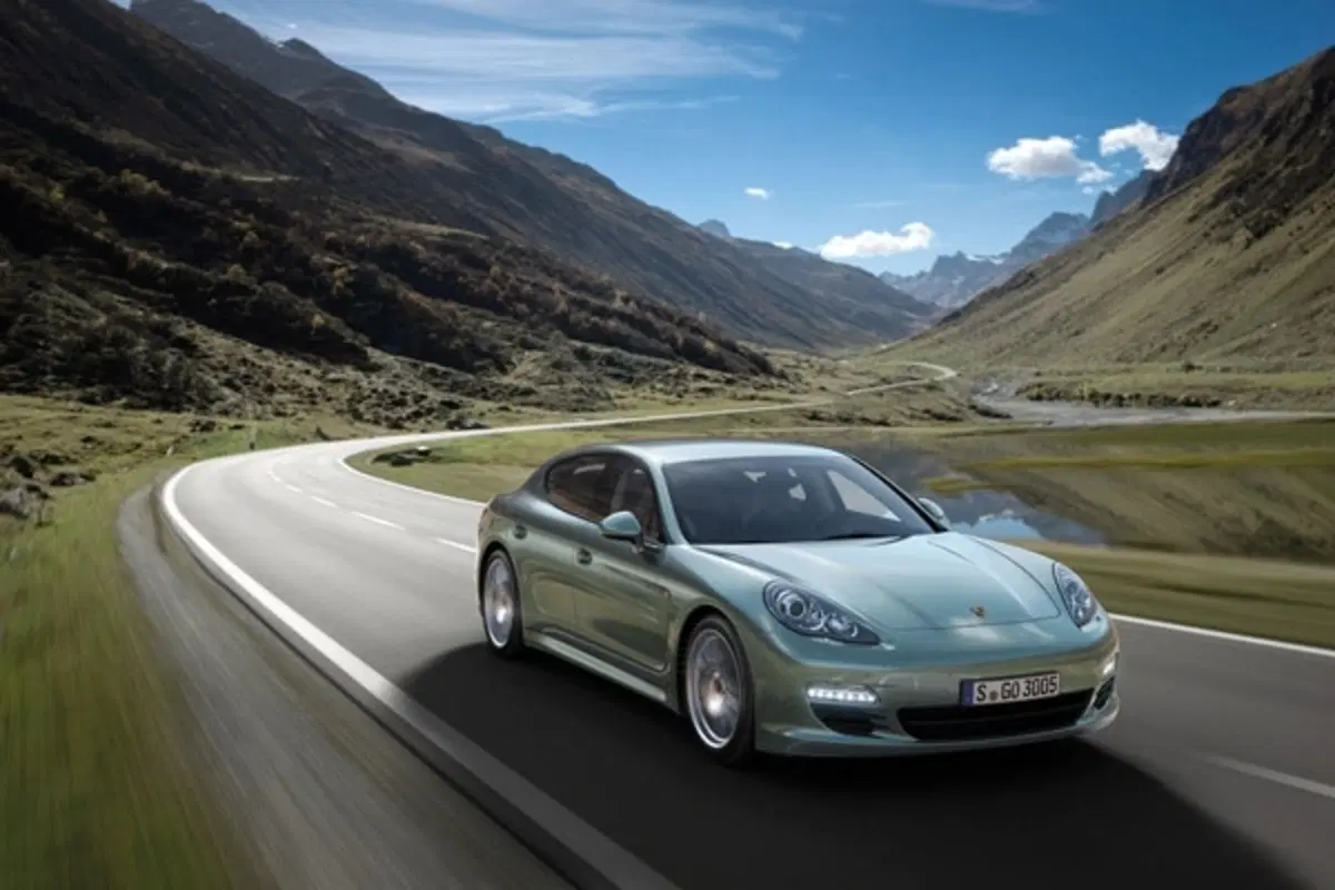 Porsche Panamera Diesel (6)