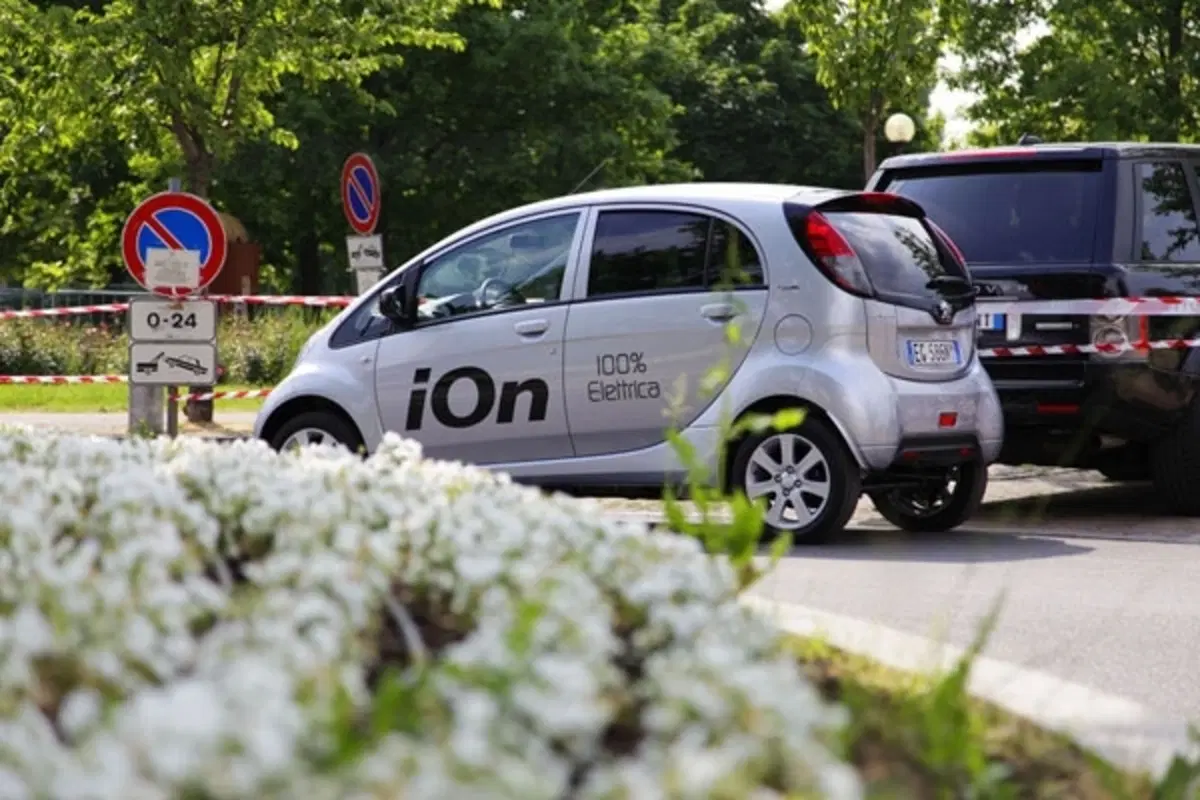 Peugeot iOn protagonista al PinC (3)