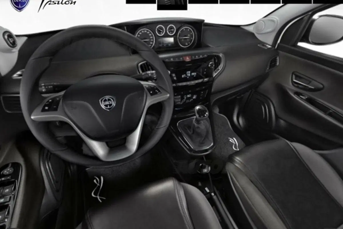 Lancia Ypsilon: debutta su Ipad (3)