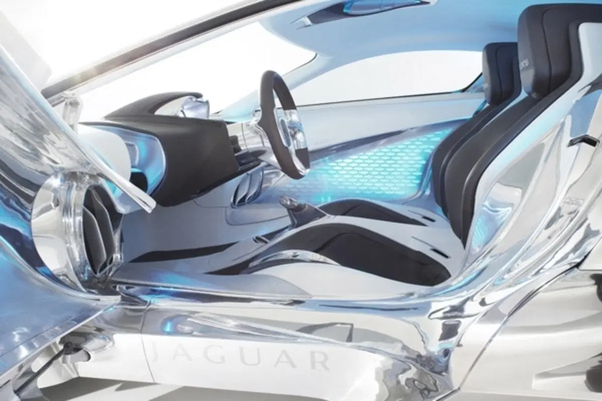 Jaguar C-X75: via libera del giaguaro (19)