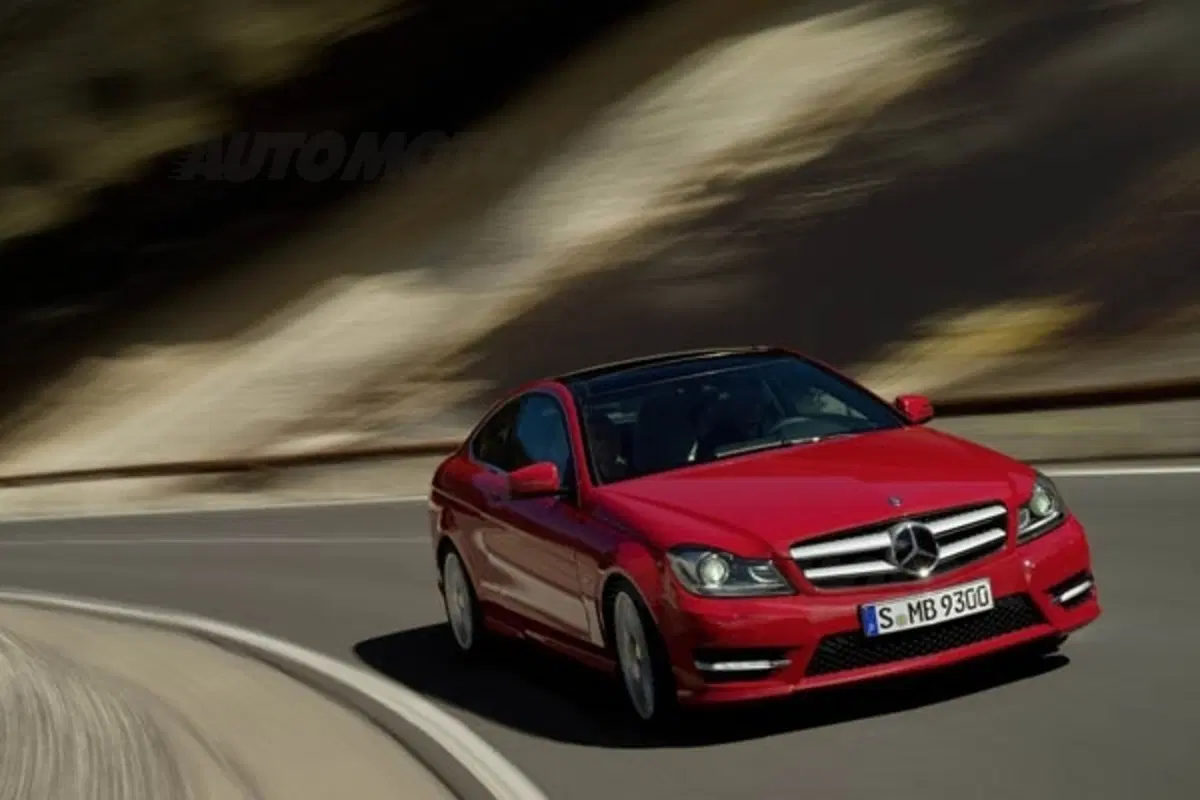 Mercedes Classe C Coupè: quanto costa (7)