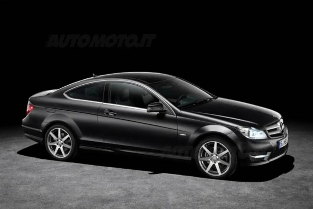 Mercedes Classe C Coupè: quanto costa (19)