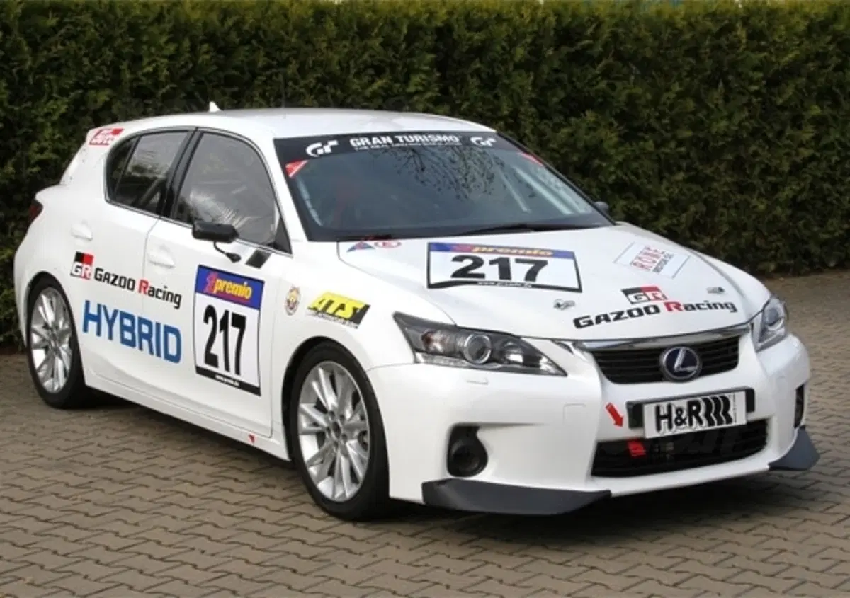 CT GAZOO Racing alla VLN3 del Nurburgring