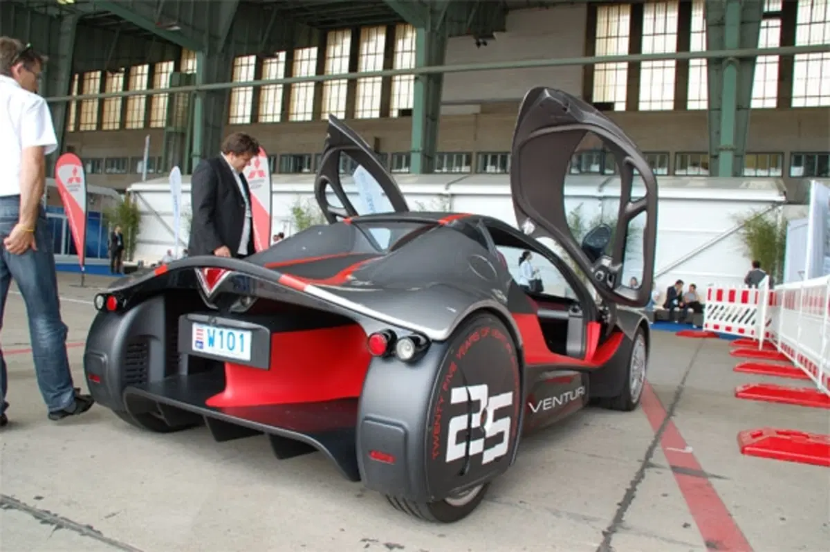 Il futuro Michelin al Challenge Bibendum 2011 (14)