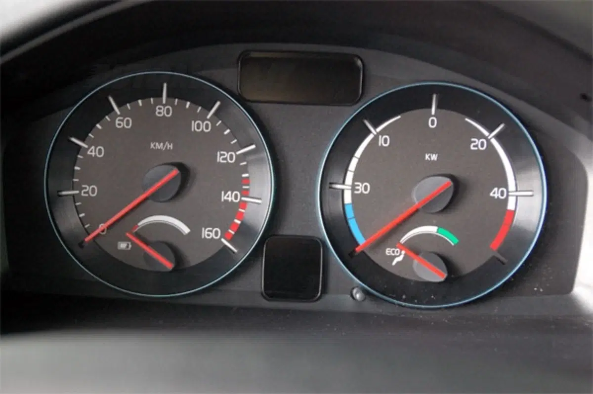 Volvo C30 Electric (9)