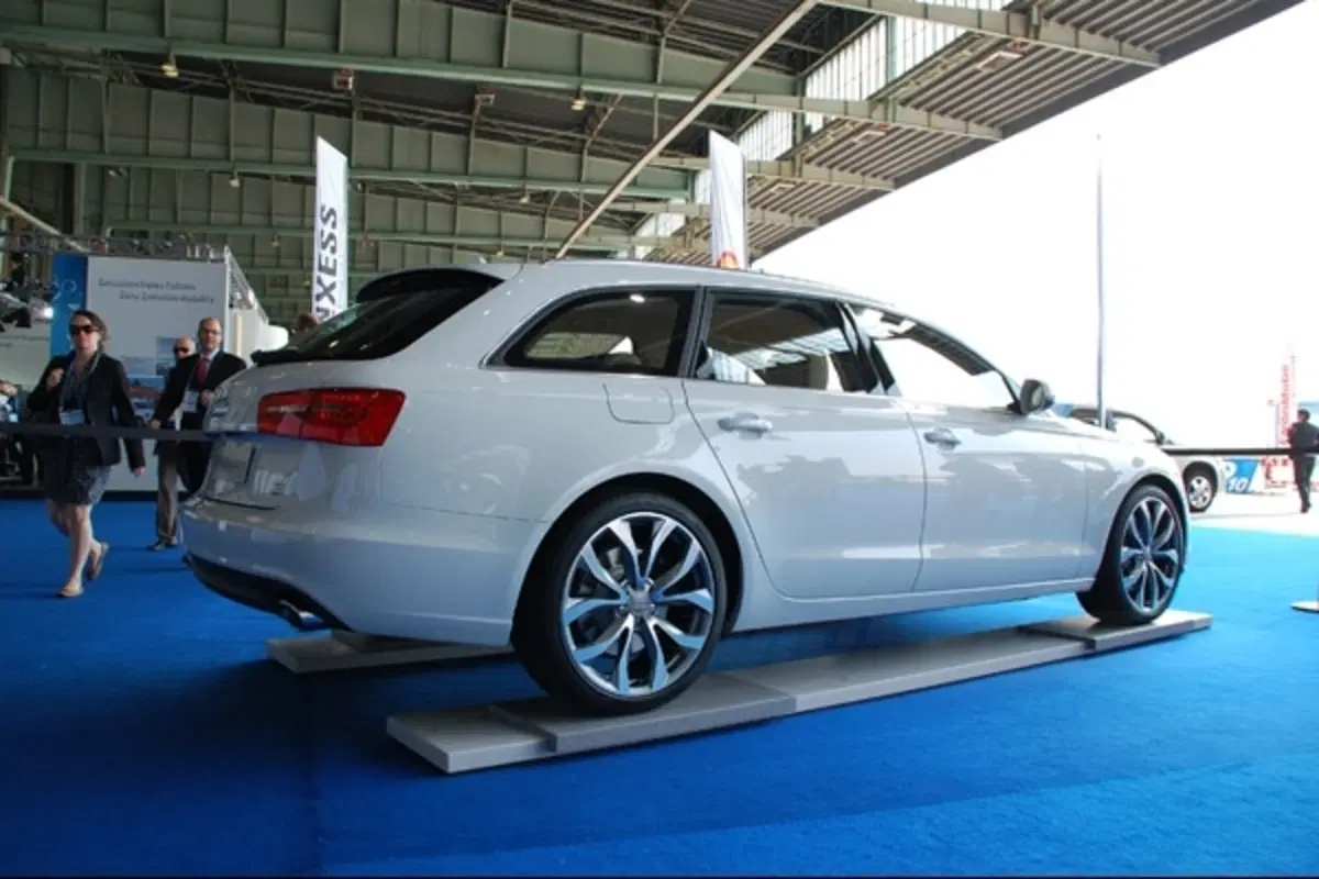 Audi A6 Avant: quanto costa? (4)