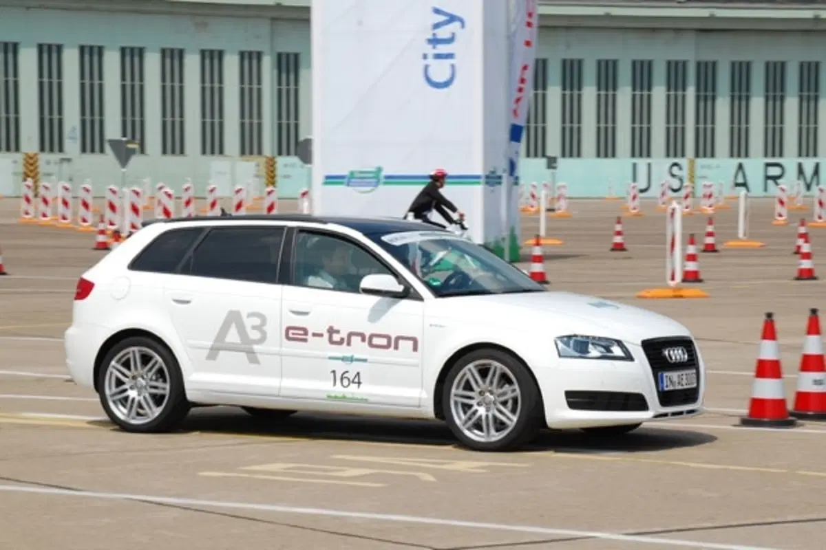 Audi A3 E-Tron Concept