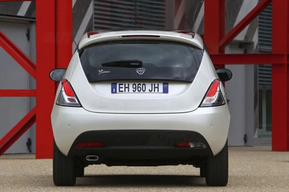Nuova Lancia Ypsilon (14)