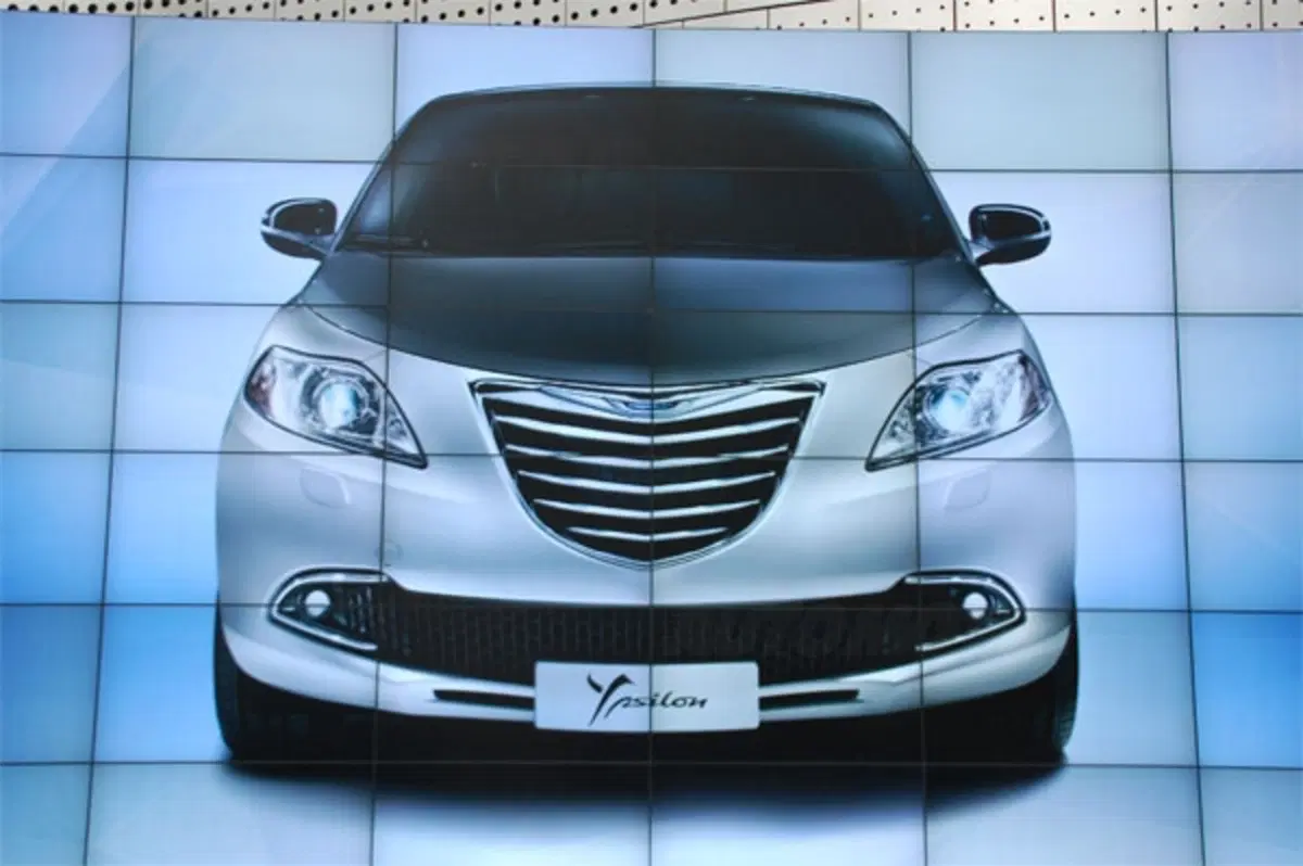 Chrysler Ypsilon - la prima immagine