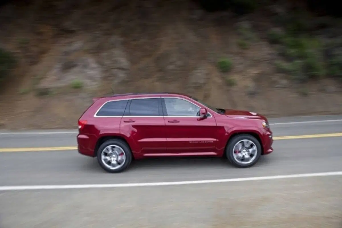 Nuova Jeep Grand Cherokee SRT8
