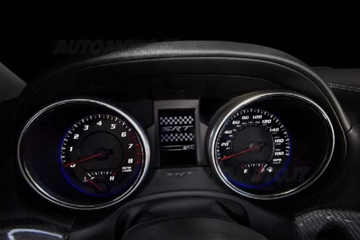 Nuova Jeep Grand Cherokee SRT8 (14)
