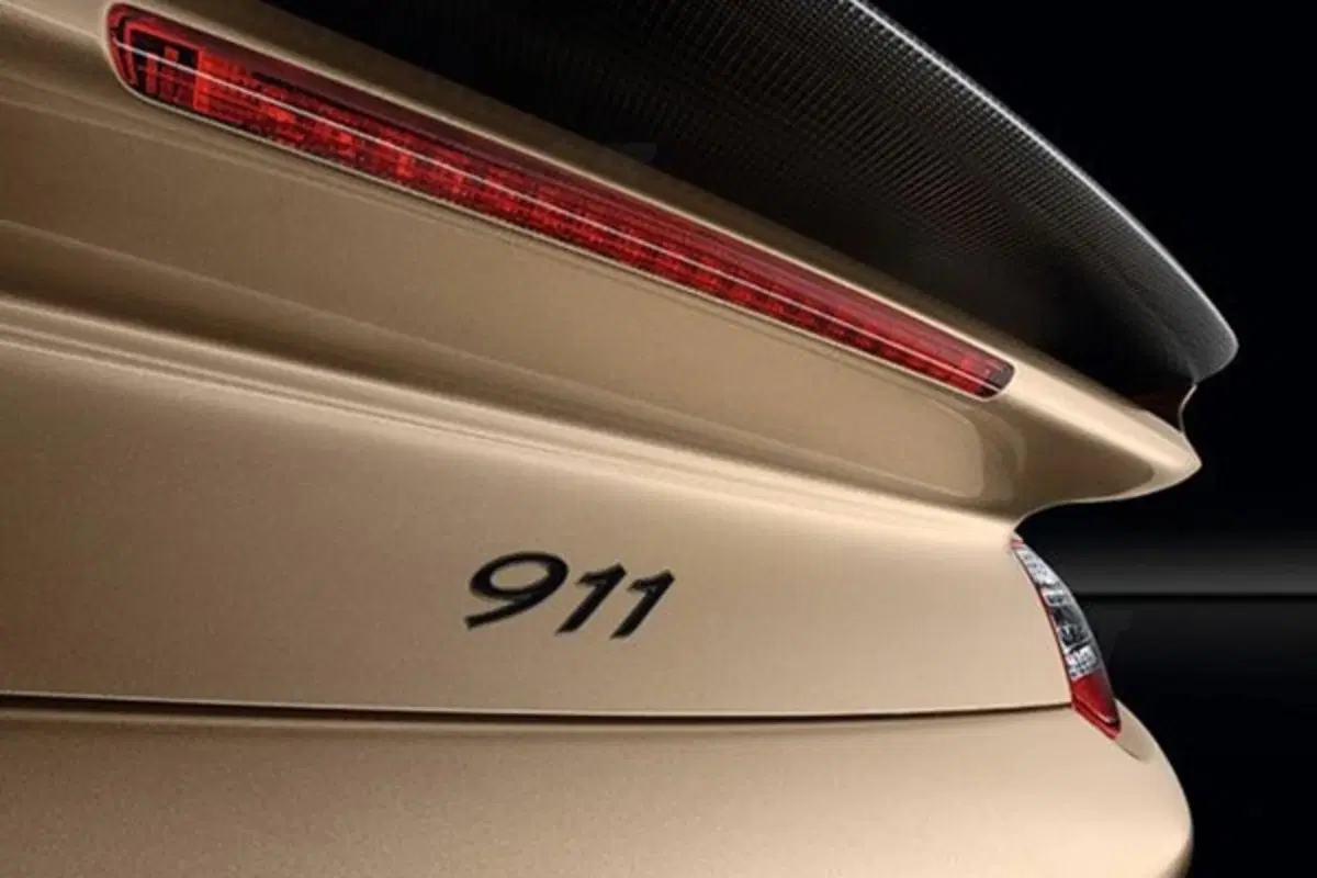 Porsche 911 Turbo S 10 Year Anniversary Edition (10)