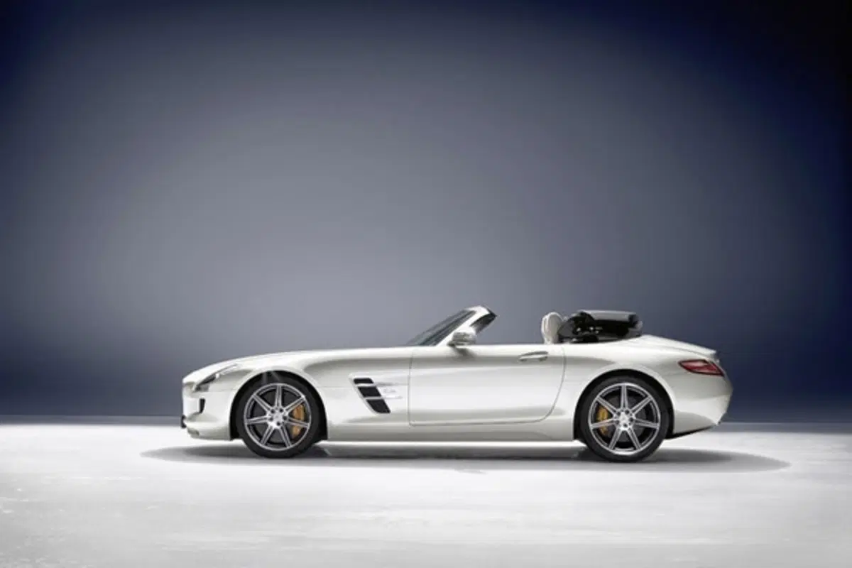 Mercedes SLS Roadster (17)