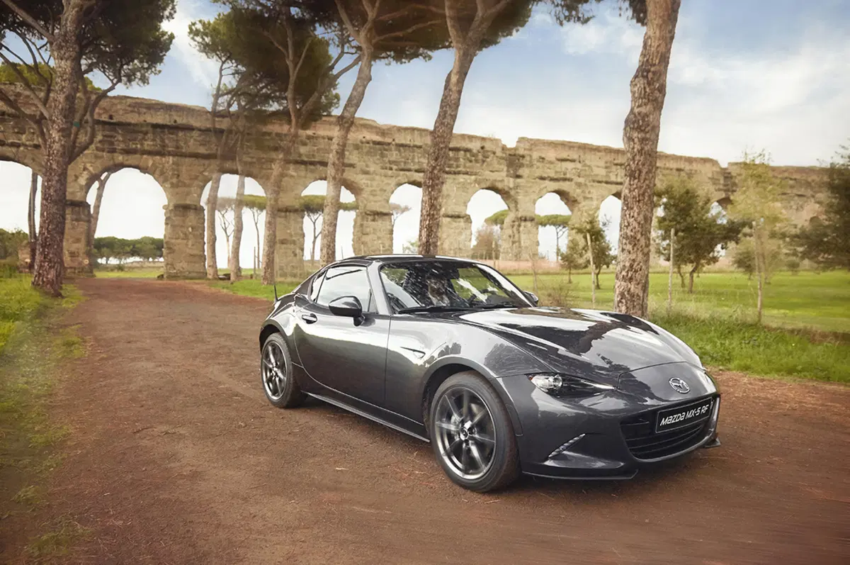 Mazda MX-5 RF, la targa “per tutti”. Ecco come funziona il tetto [Video] (16)