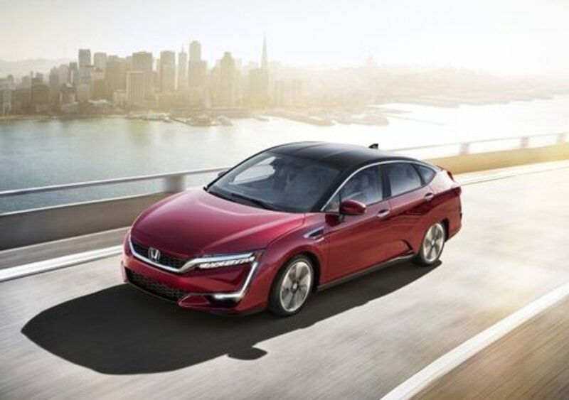 Honda Clarity: elettrica con maggiore autonomia omologata negli USA