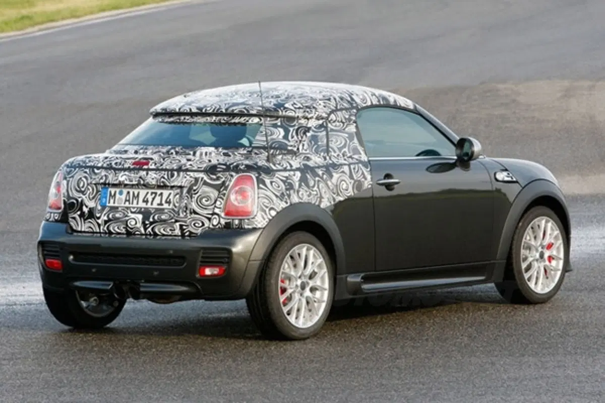 Mini Coupè: prime immagini ufficiali (11)
