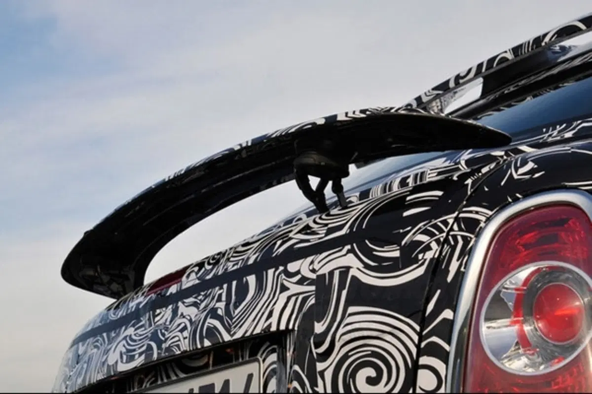 Mini Coupè: prime immagini ufficiali (18)