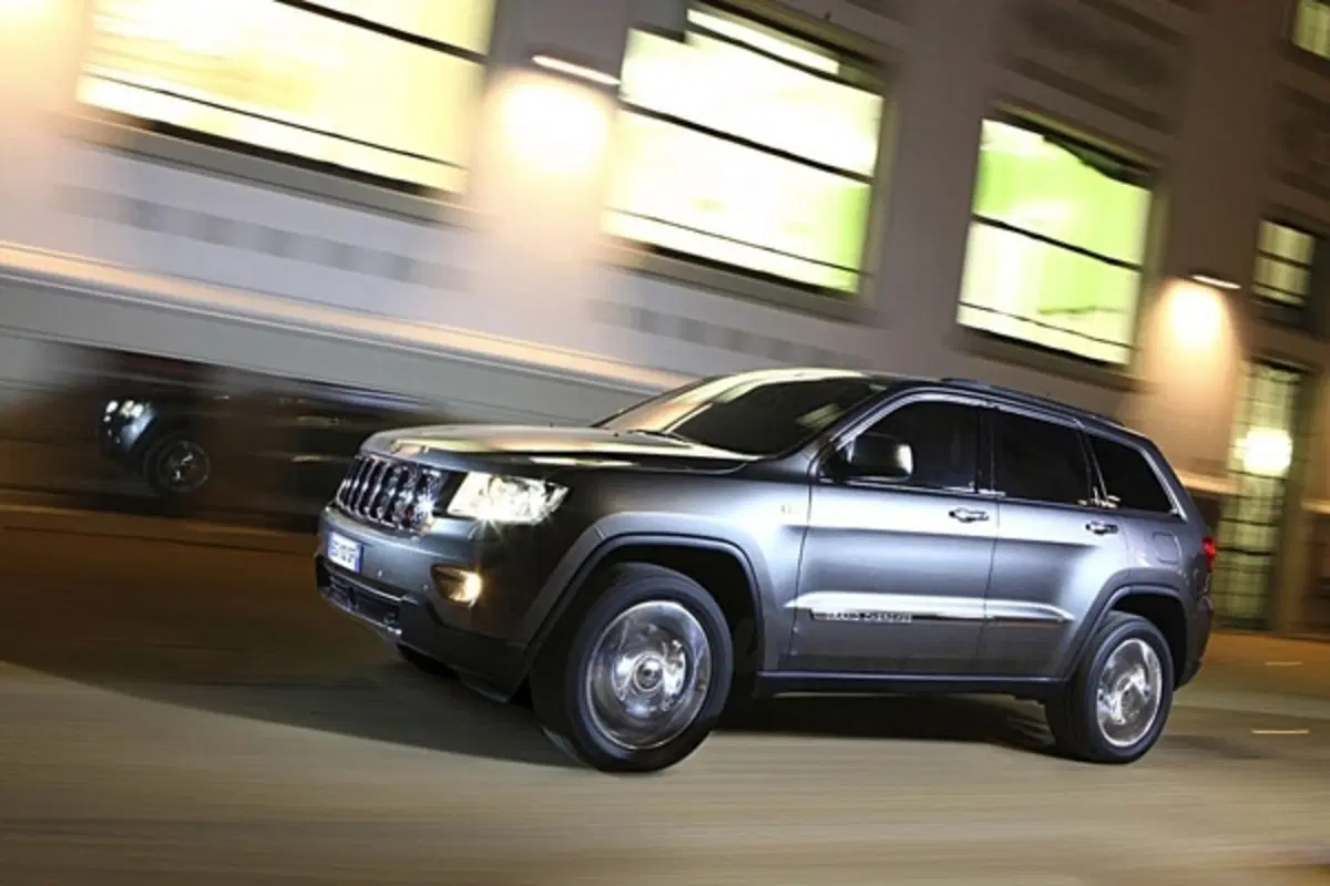 Jeep Grand Cherokee 3.0 CRD: da 44.500 euro (3)