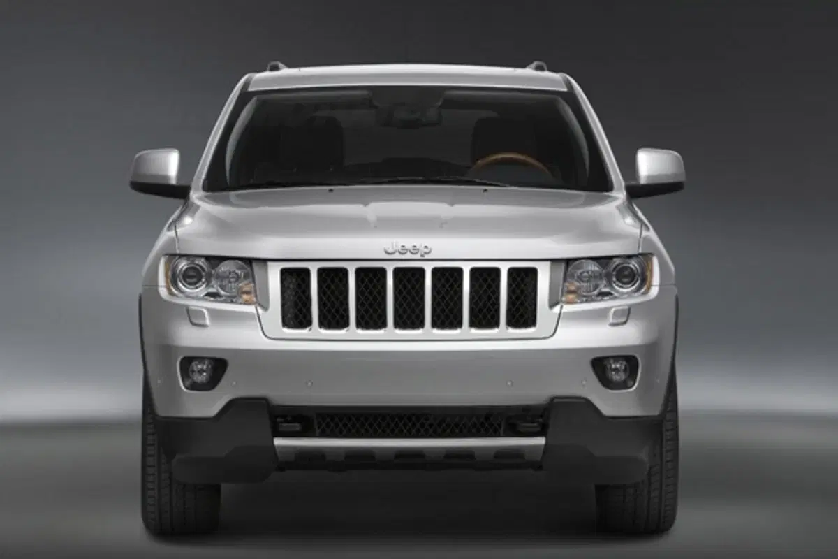 Jeep Grand Cherokee 3.0 CRD: da 44.500 euro (12)
