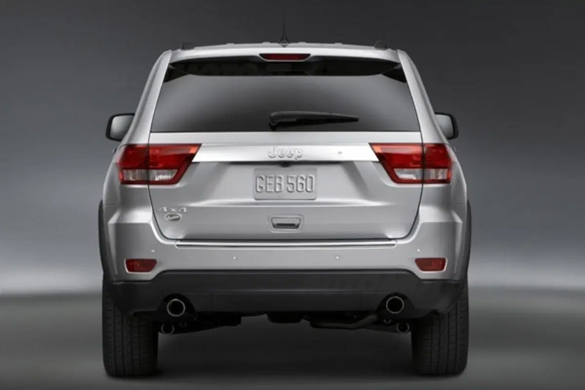 Jeep Grand Cherokee 3.0 CRD: da 44.500 euro (13)
