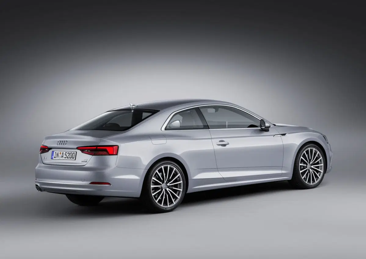 Audi A5 Coupé 45 TFSI 252 CV quattro S tronic Business (21)