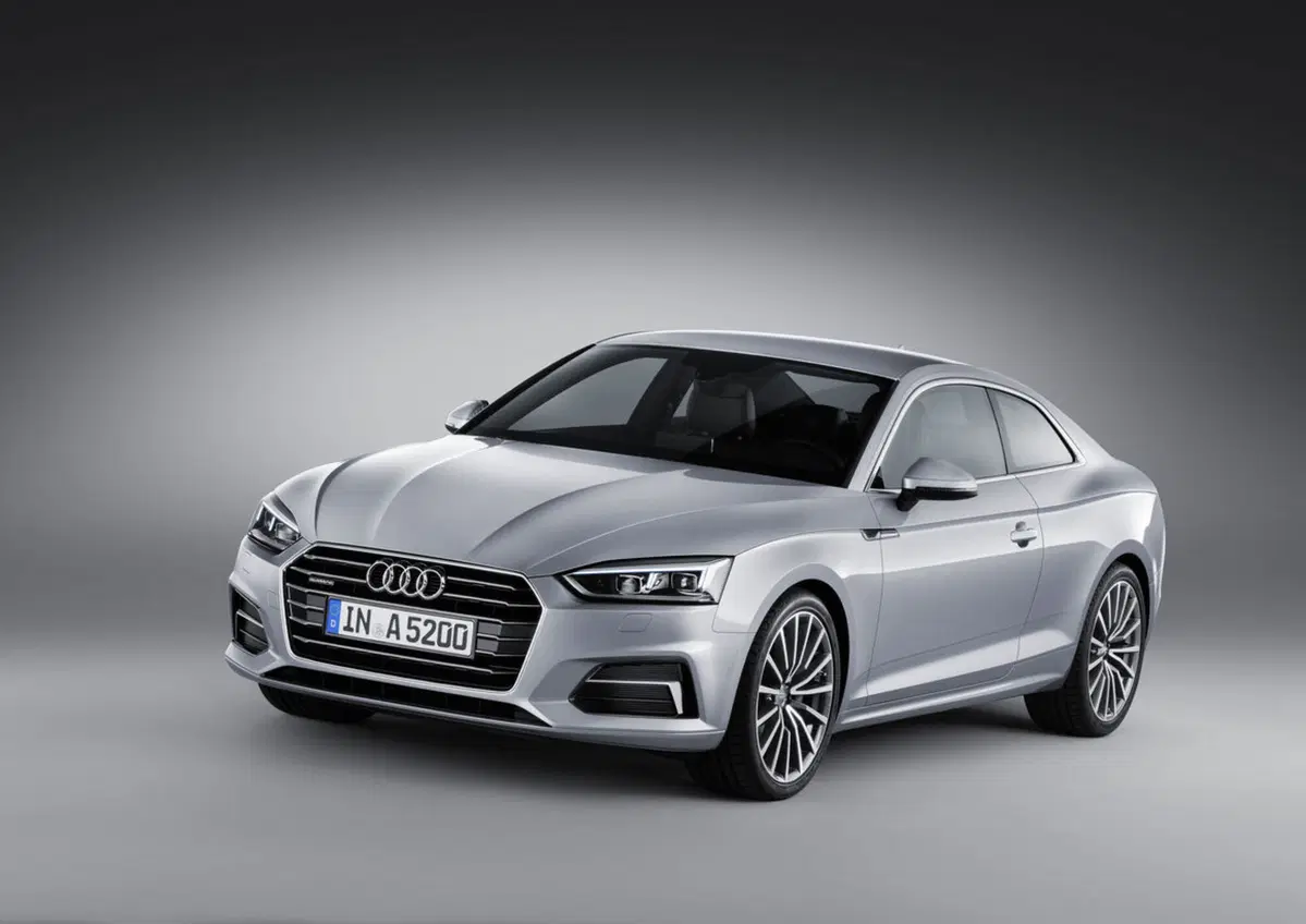 Audi A5 Coupé 45 TFSI 252 CV quattro S tronic Business (25)
