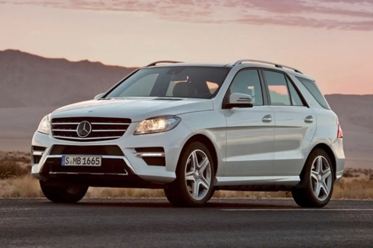 Nuova Mercedes Classe M: prime immagini (22)