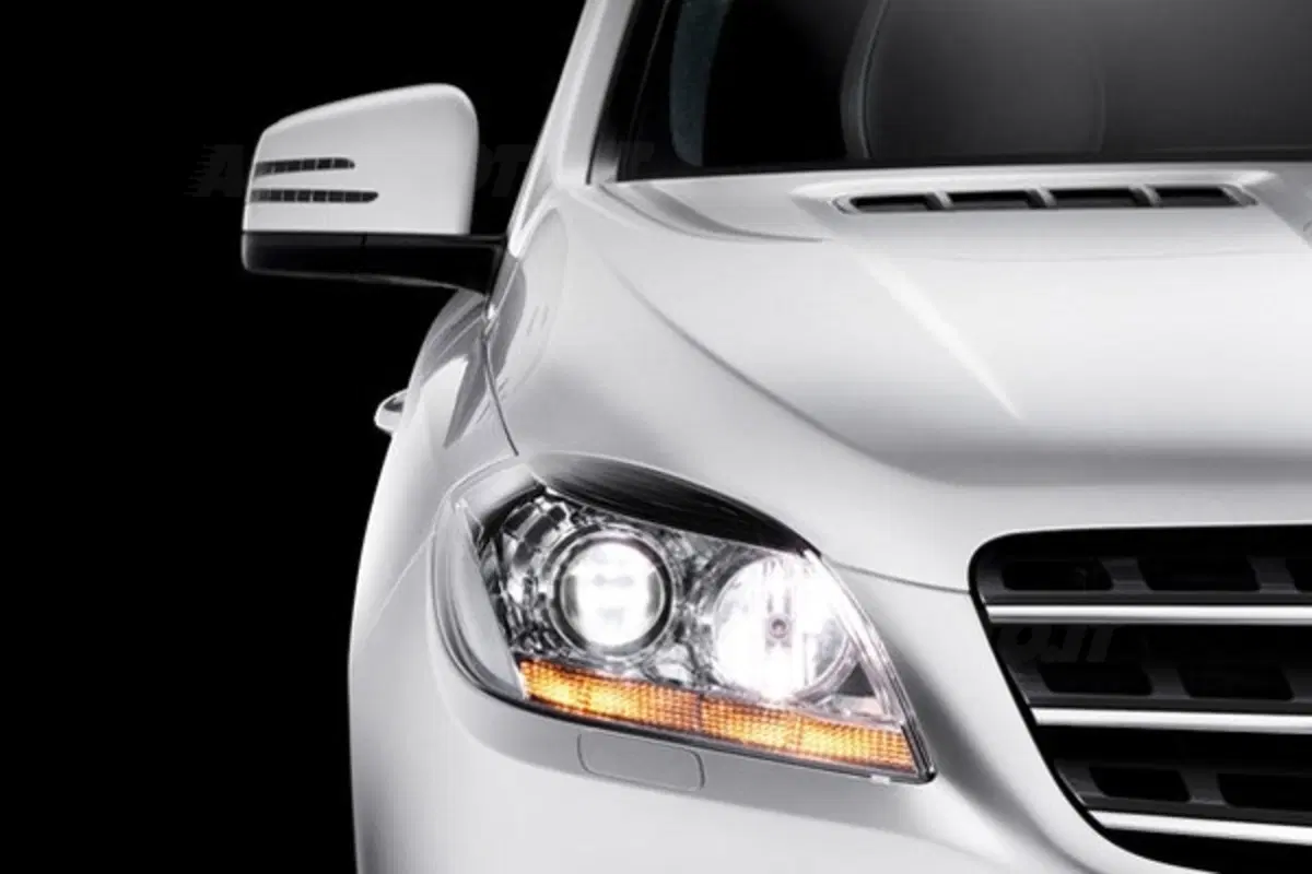 Nuova Mercedes Classe M: prime immagini (27)