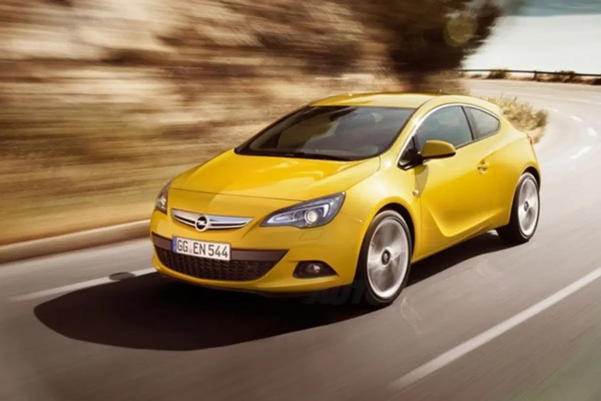 Nuova Opel Astra GTC: aperta la prevendita