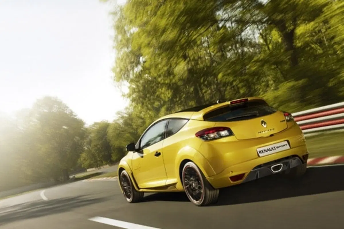 Renault Megane RS Trophy (4)